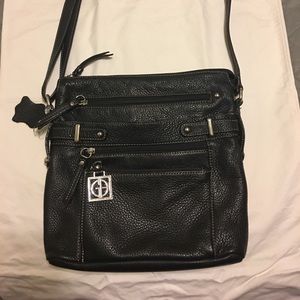 Giani Bernini cross body!