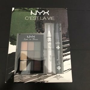 Brand new never opened makeup eye set