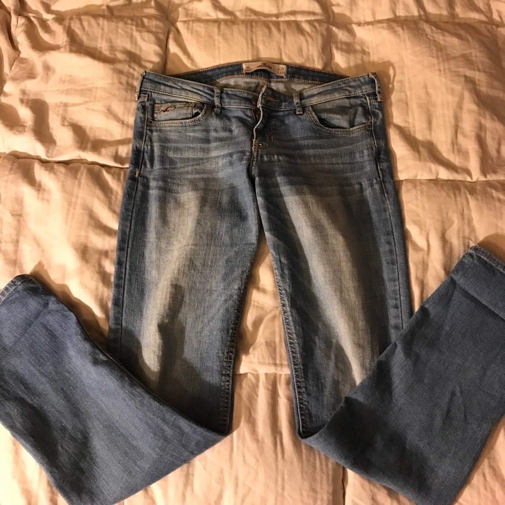 Hollister jeans