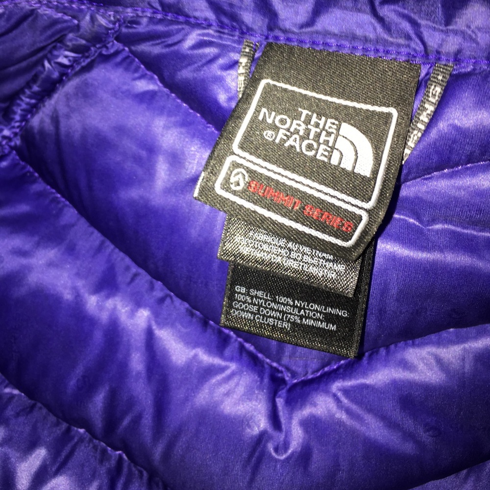 North Face jacket!! - Picture 3 of 4