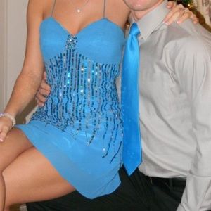 Short (Homecoming) Dress