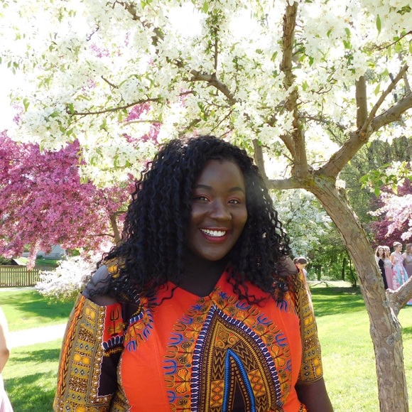 Meet your Posher, Kofo - Picture 3 of 4