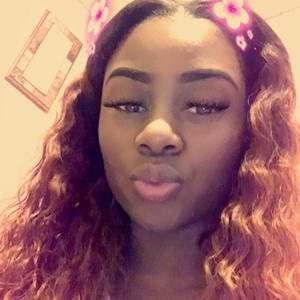 Meet your Posher, Jade