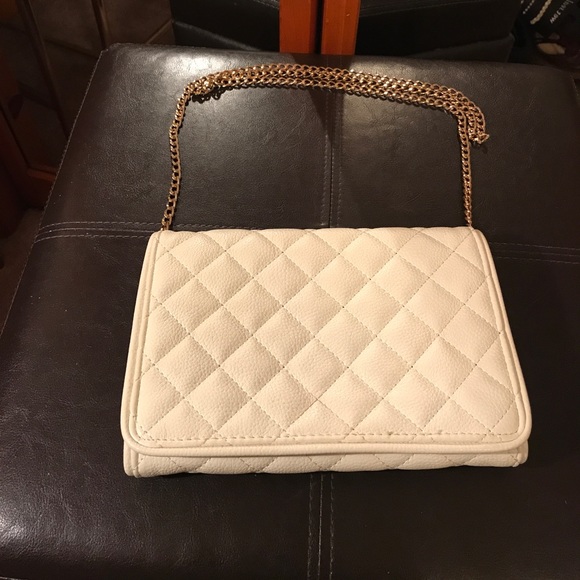 White clutch/shoulder purse - Picture 2 of 7
