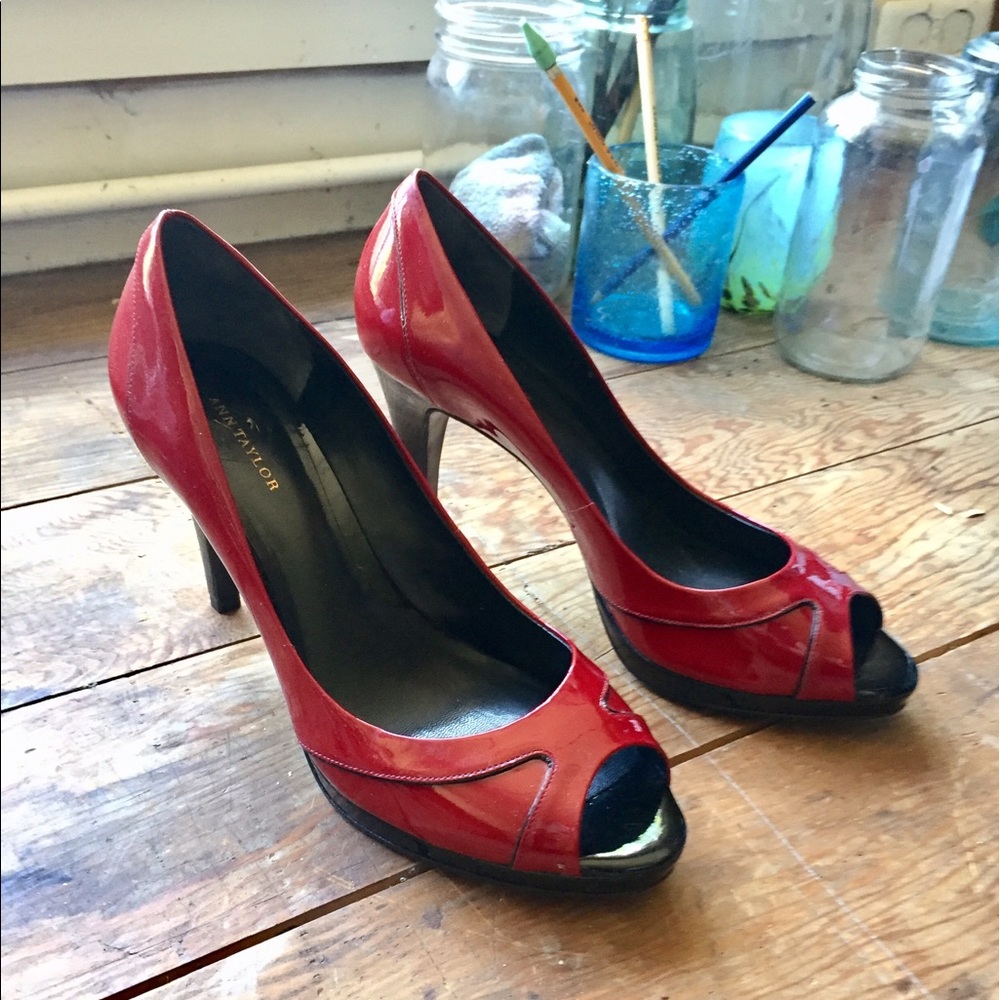 Bombshell red Ann Taylor peep-toe heels