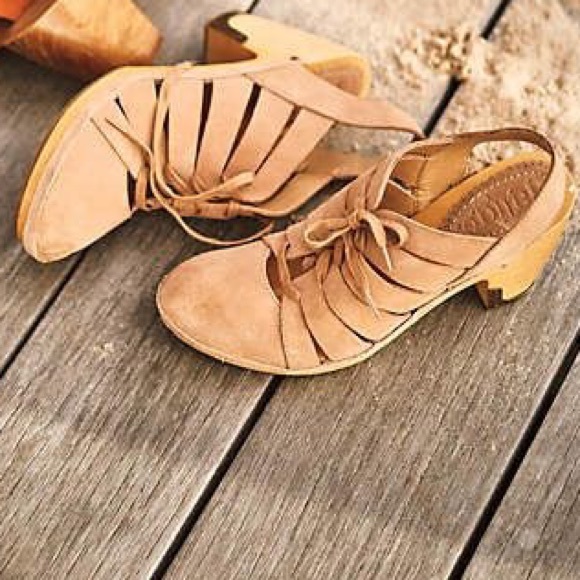 Leather Gladiator Lace Up Wooden Heel Mule Clog - Picture 4 of 6