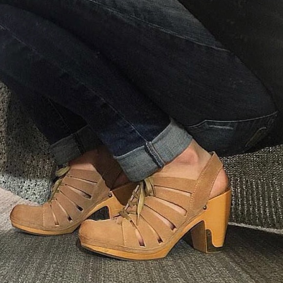 Leather Gladiator Lace Up Wooden Heel Mule Clog - Picture 2 of 6