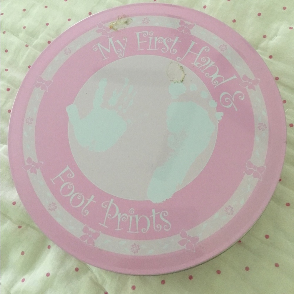 Hand and footprint kit