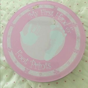 Hand and footprint kit