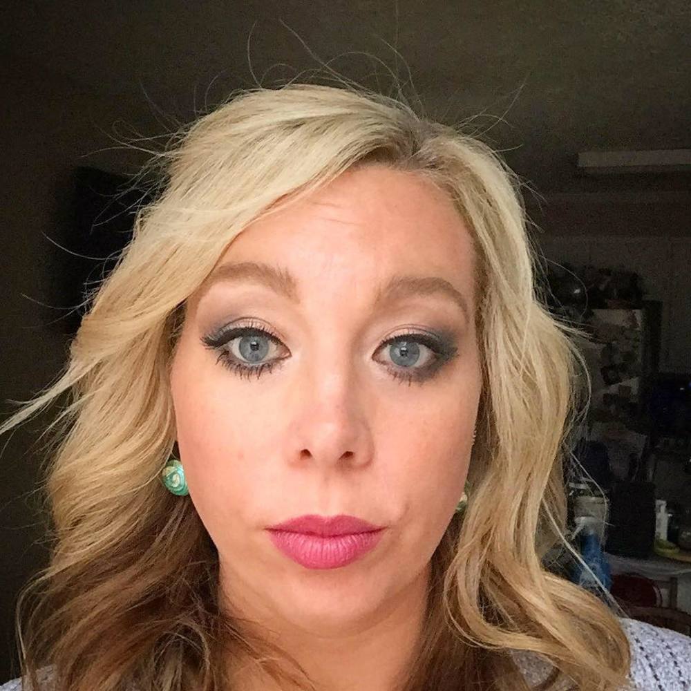 Meet your Posher, Caroline