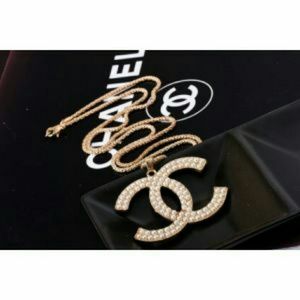 CHANEL BROOCH CHAIN