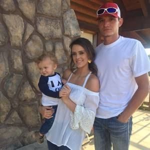 Meet your Posher, Kendra elaine