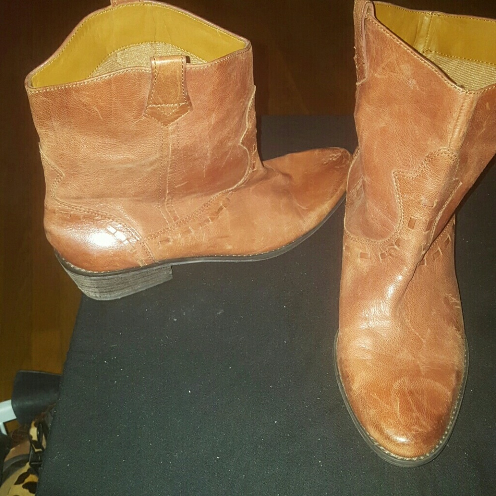 Leather ankle boots
