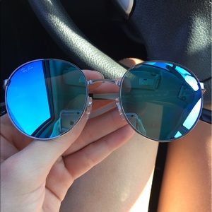 Ray Ban RB3537 Sunglasses
