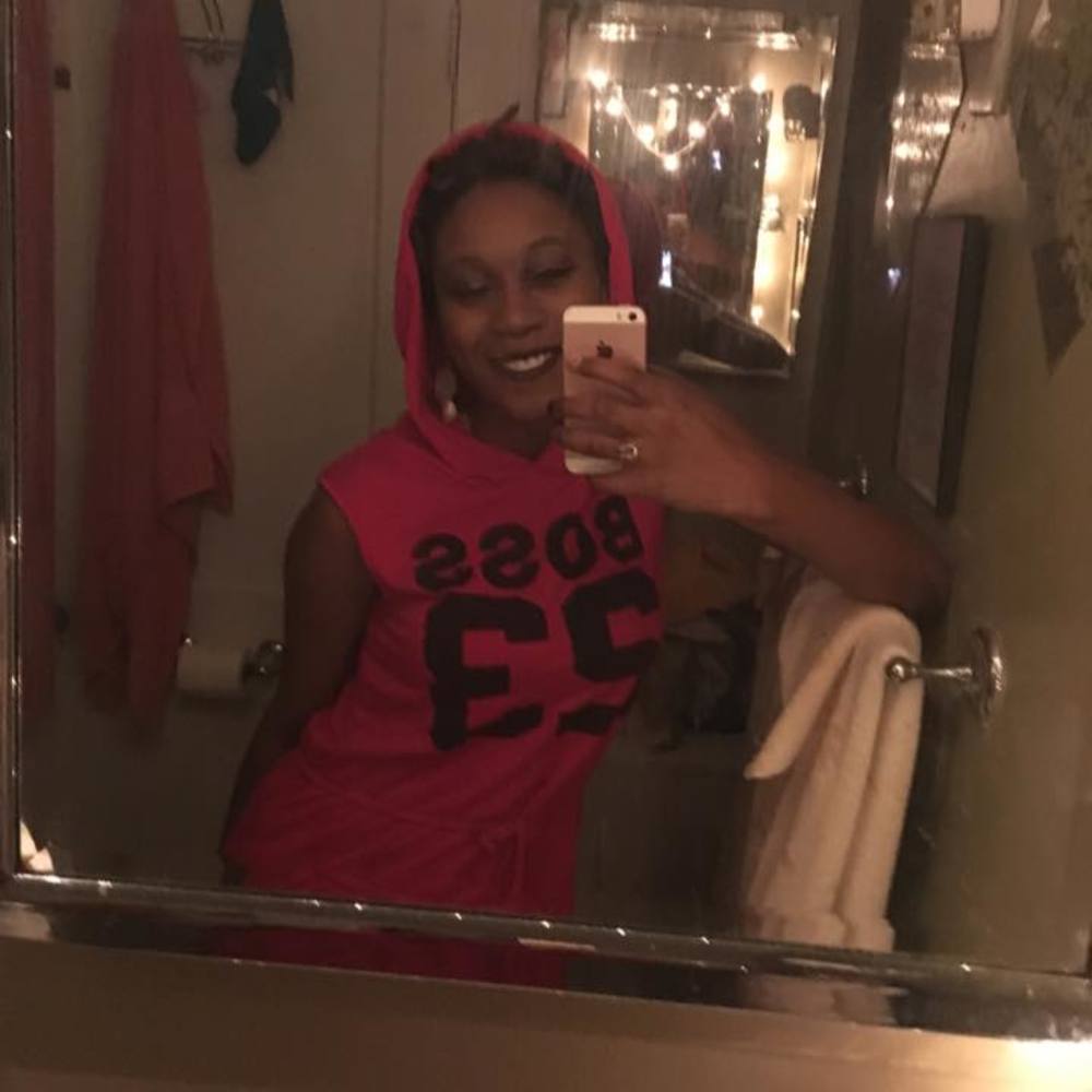 Meet your Posher, Jewel