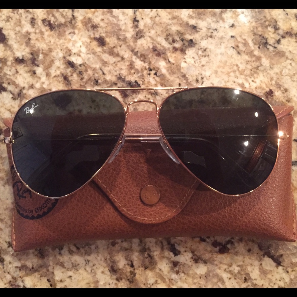 Classic RayBan aviators! Perfect condition.