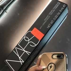 NARS Radiant Creamy Concealer 100% authentic