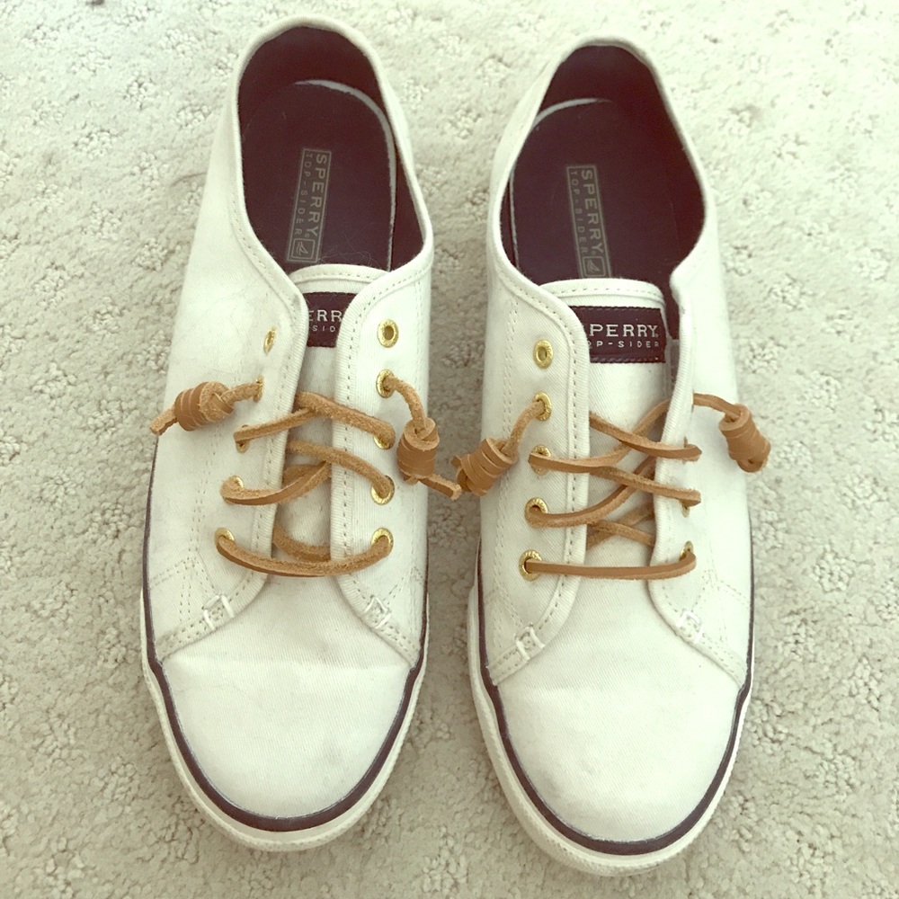 Sperry Sneakers