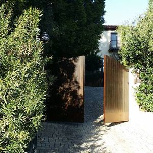 Meet your Posher, Kel