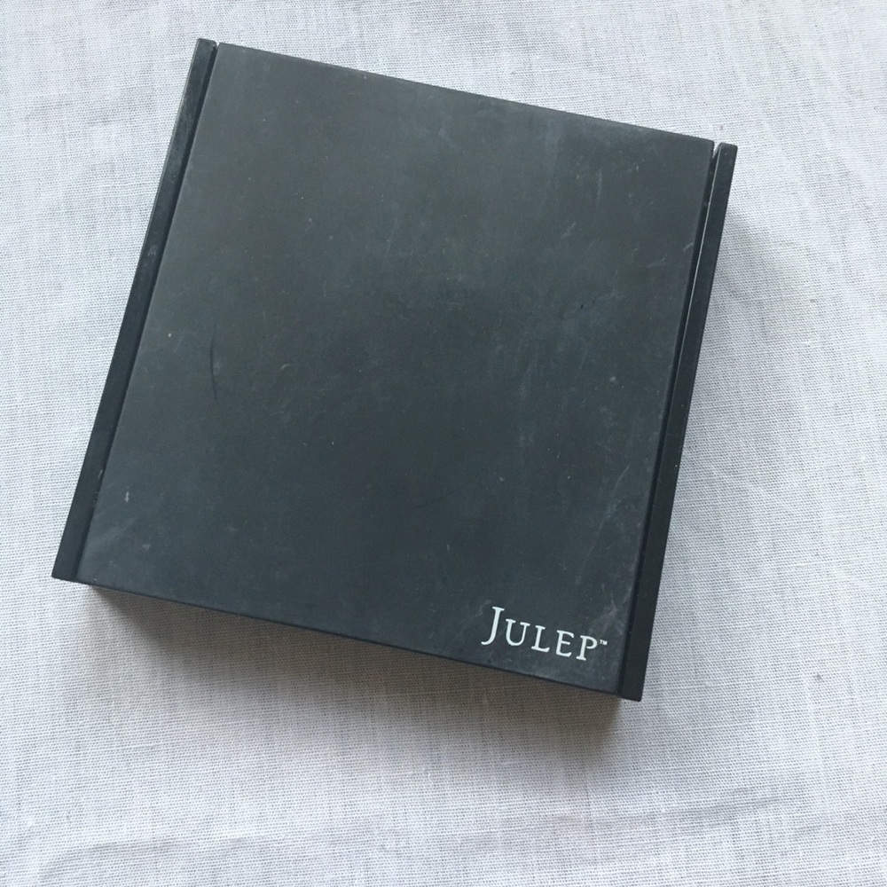 FREE Julep Highlighting Powder