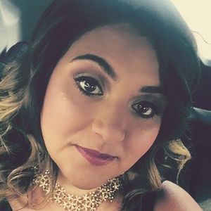 Meet your Posher, Francesca