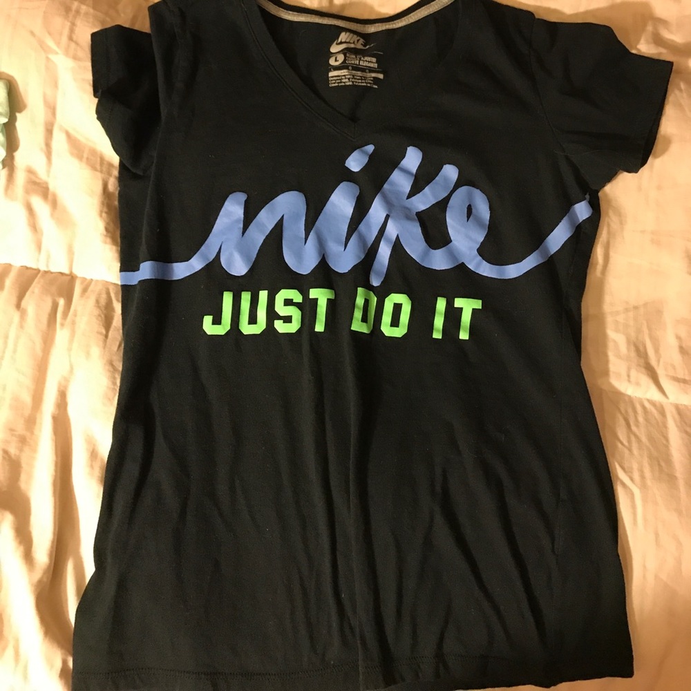 Nike active t-shirt