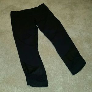 Lululemon WU Crops *SE