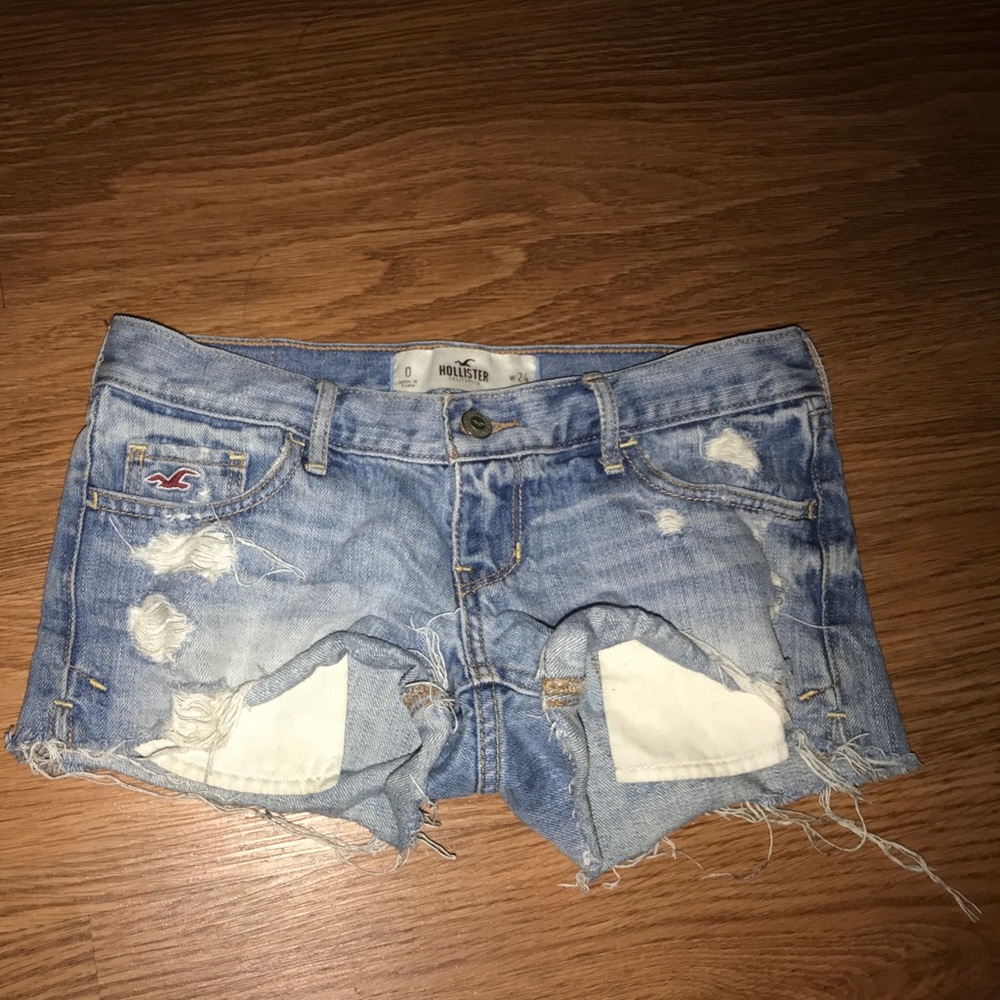 Hollister Denim Short Size 0, Very Good Condition