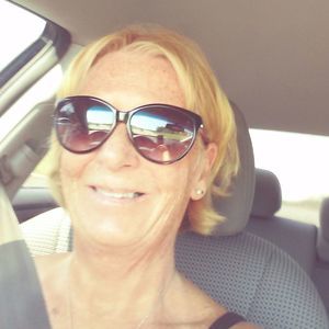 Meet your Posher, Angie