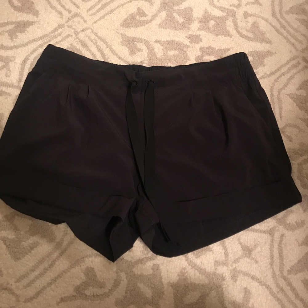 Lulu lemon shorts.