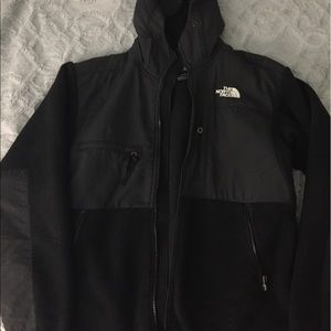 Men's small Denali North Face jacket EUC