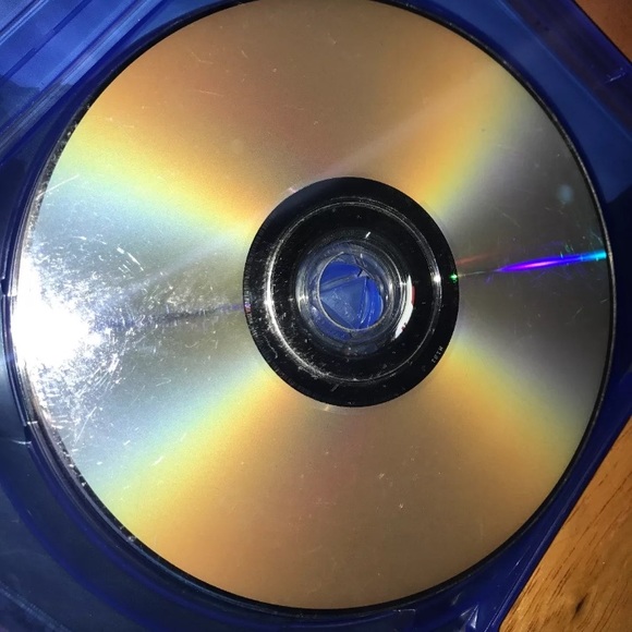 Dragon Ball Z Budokai Tenkaichi 3 for wii - Picture 2 of 2