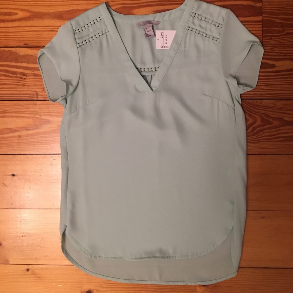Mint green H&M top NWT