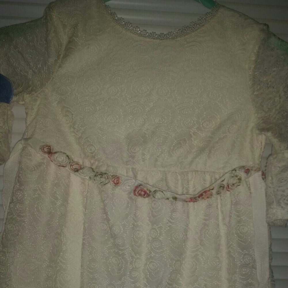 Pre-teen vintage style dress