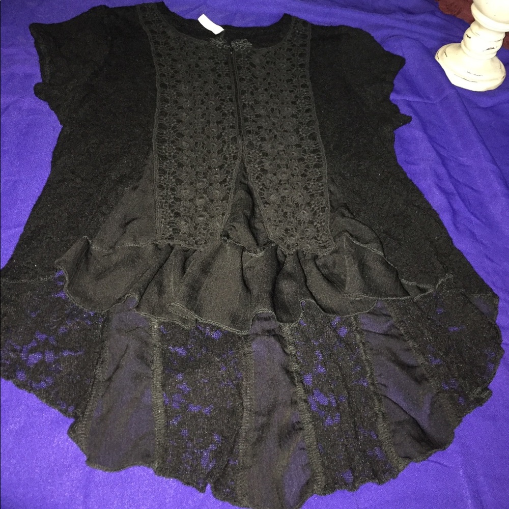 Free People black lace zip top
