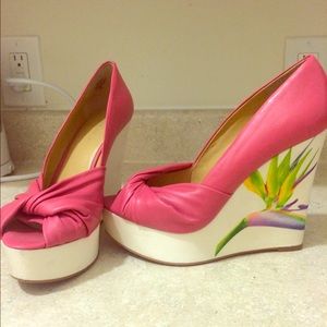 Nine West Birds of Paradise Wedges