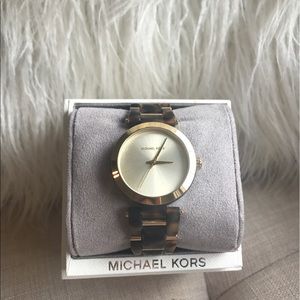 MICHAEL KORRS WATCH NWT