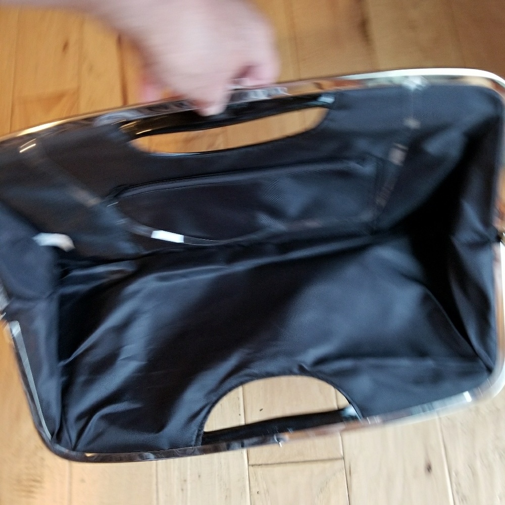 Handbag - Picture 2 of 2