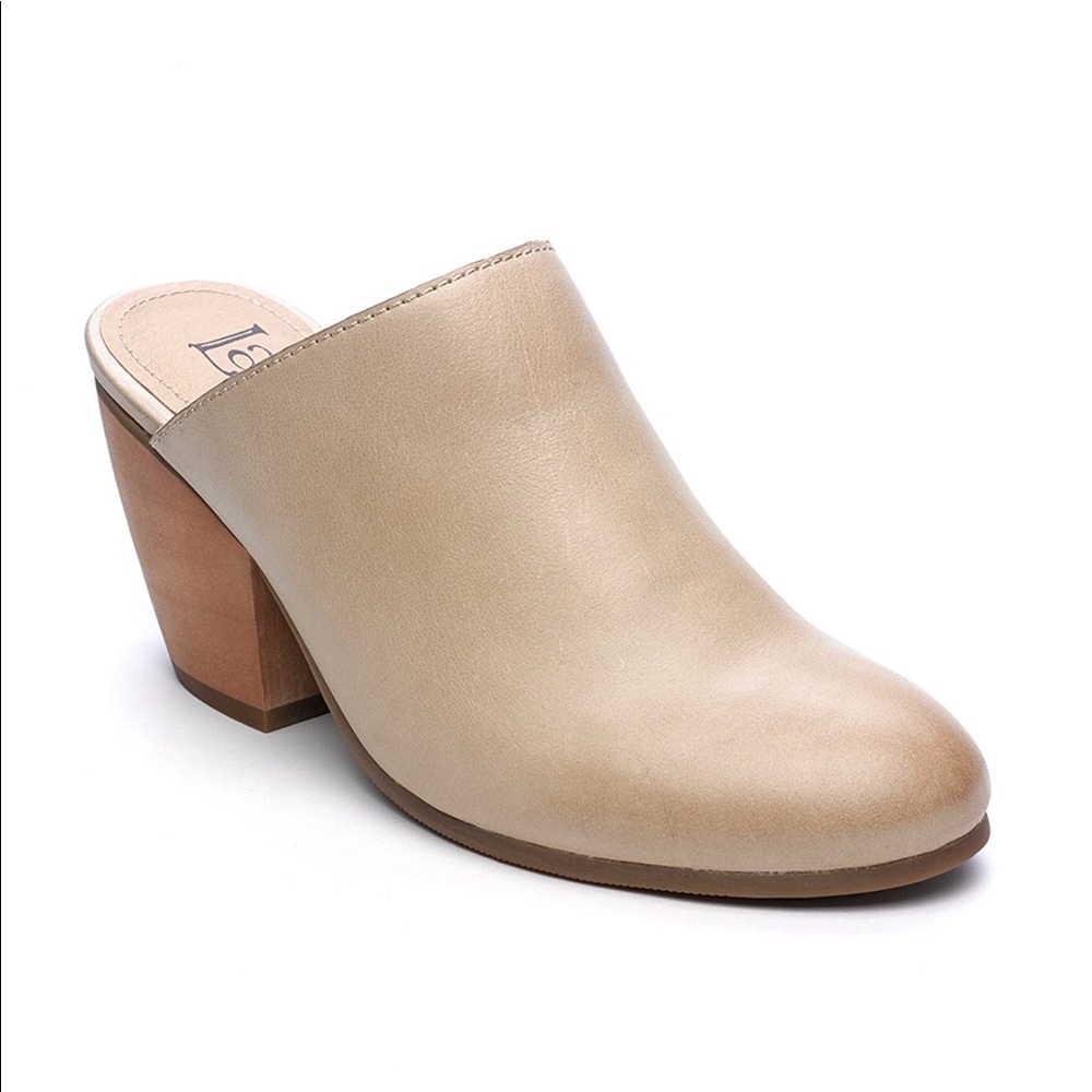 Cream Leather Closed Toe Slip On Wooden Mule Clog - Picture 3 of 5