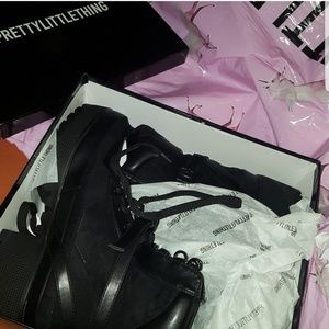 boots never worn. Never washed