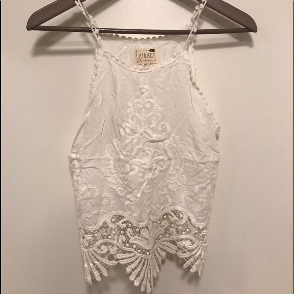 Cute embroidered crop from Pacsun NWT