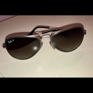 Ray Ban Aviator sunglasses