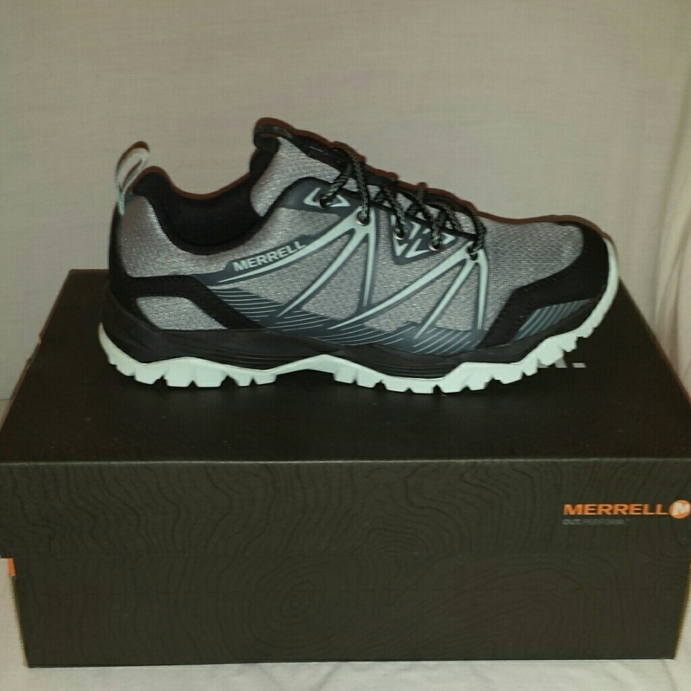 Merrell Women's Capra Rise Hiking ShoesSize: 8