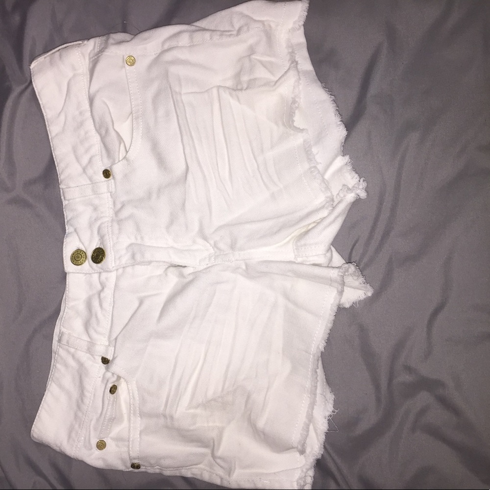 Refuge jean shorts size 10