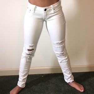White Hollister skinny jeans. 20 or best offer