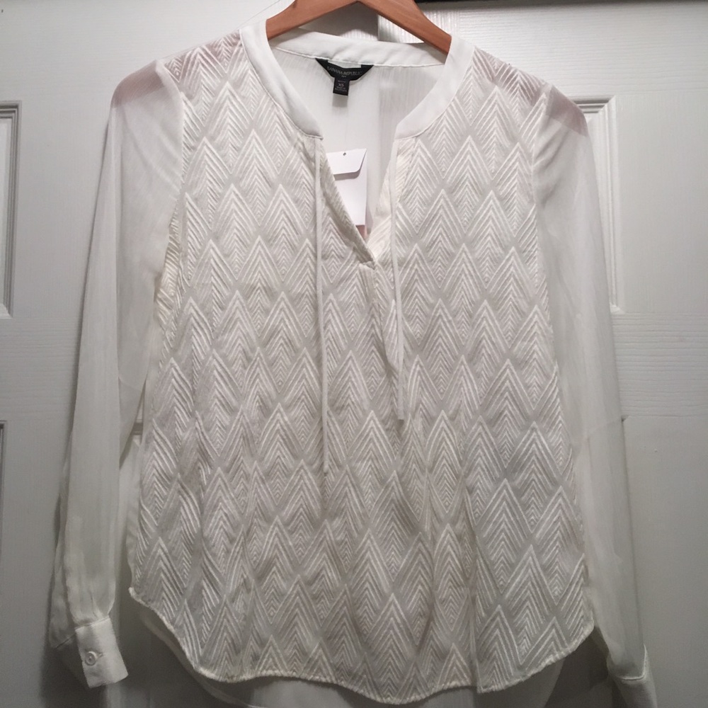 NWT Banana Republic Ivory blouse