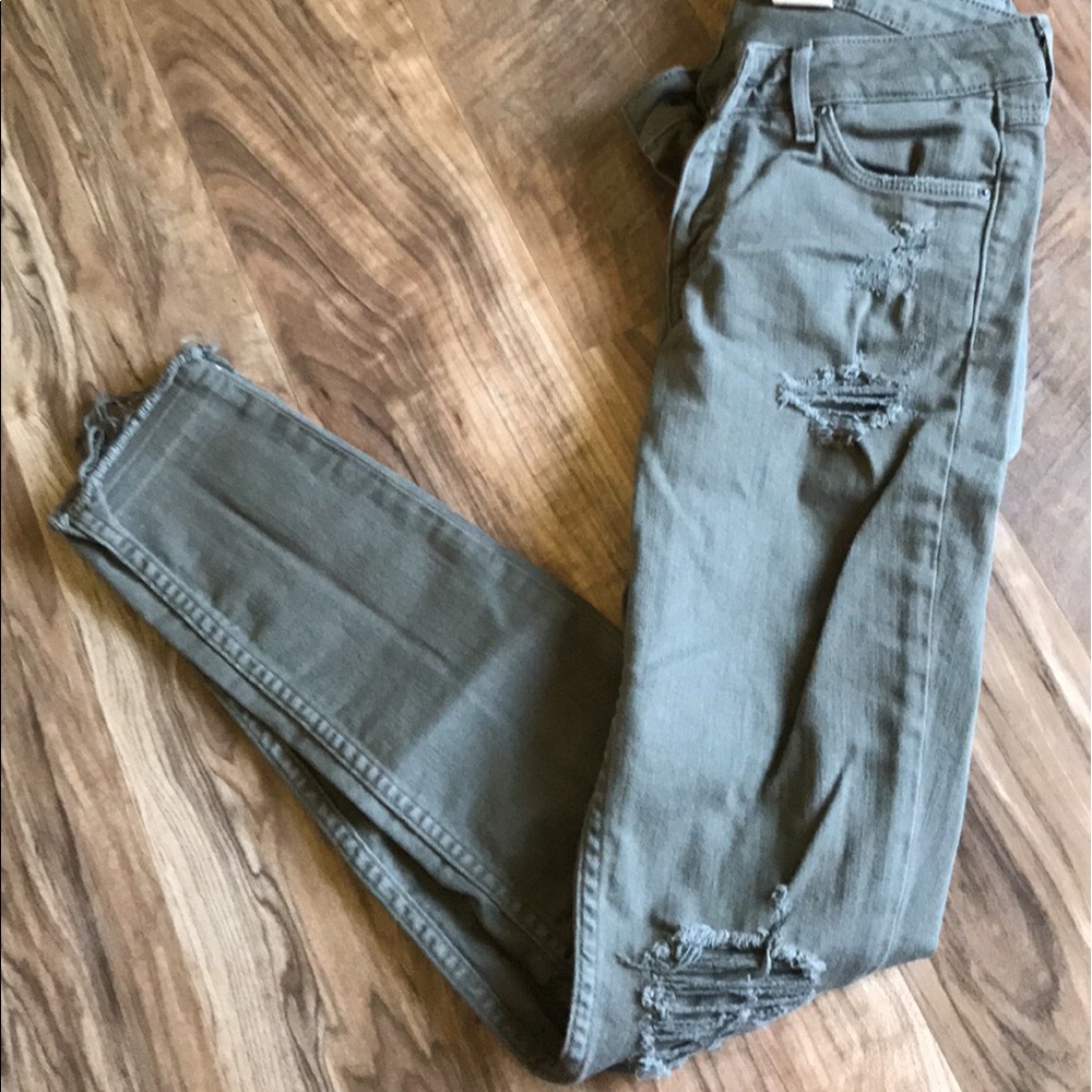 Skinny jeans army green