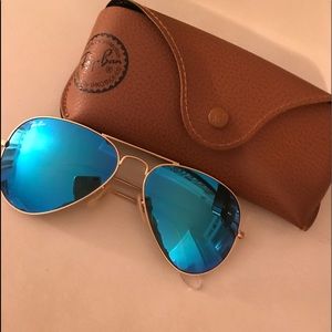 Ray Ban Aviator Flash Lenses Blue and Gold