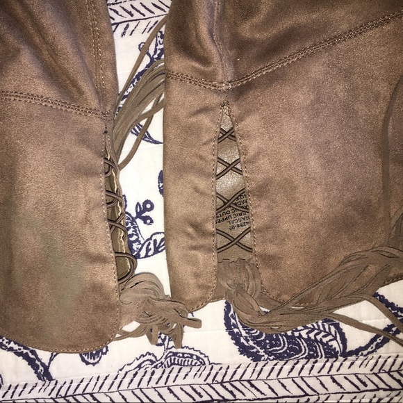 Lust For Life Rascal Suede Boots - Picture 6 of 8