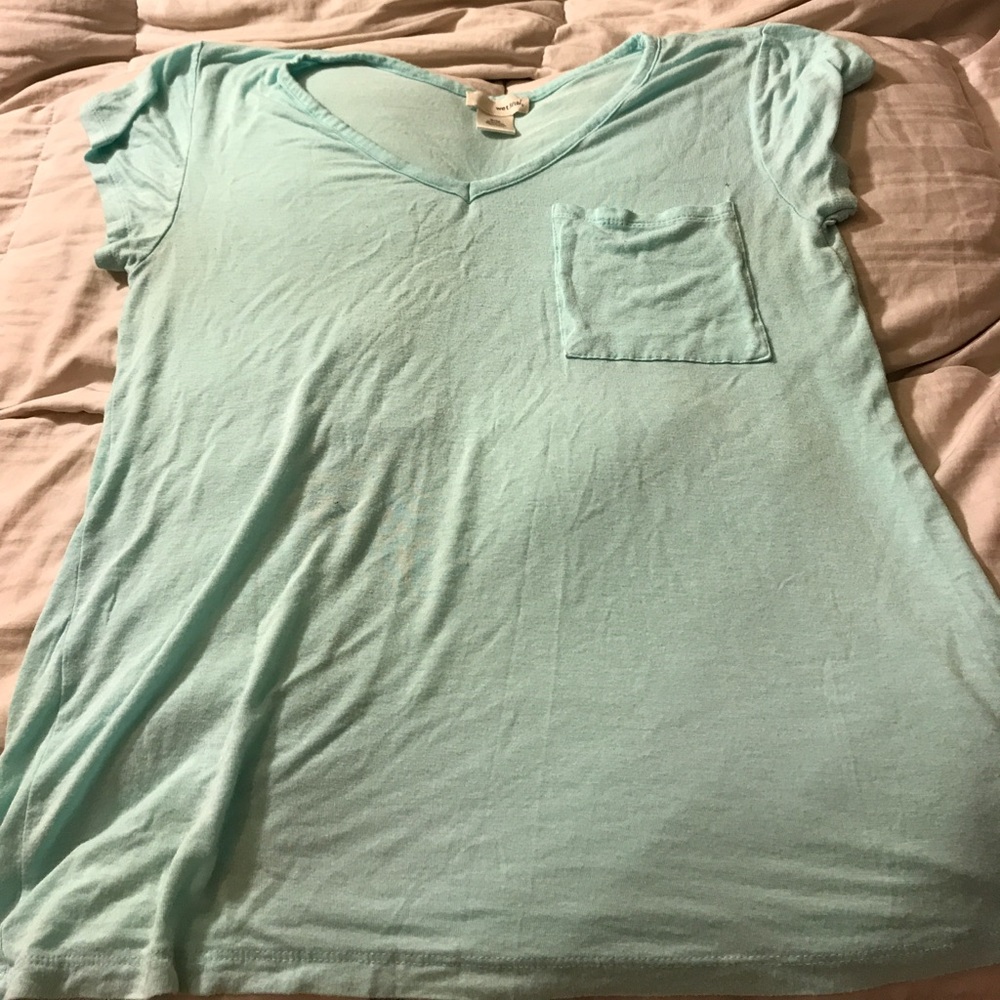 Light blue t-shirt w/ pocket